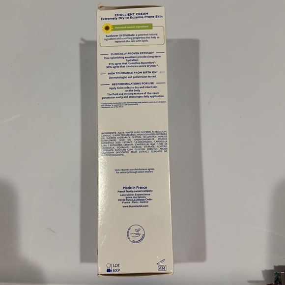 Mustela Baby Stelatopia Emollient Cream - Picture 2 of 4